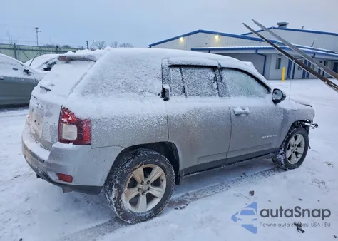 2016 Jeep Compass Sport z USA, uszkodzony, nr VIN 1C4NJDBB0GD617989